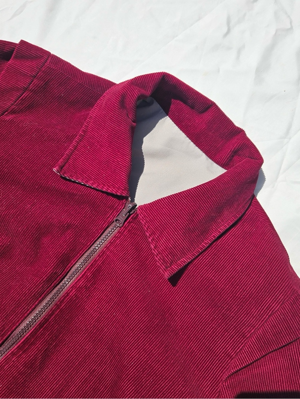REVERSIBLE Women’s Burgundy Corduroy Zip Jacket